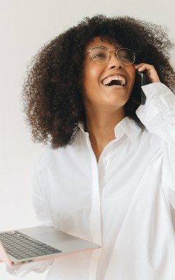 Dia das Mulheres: ações visam estimular o diálogo sobre sororidade e carreira